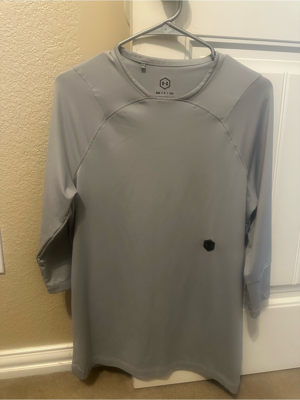 Under Armour Light Gray Long Sleeve Performance Tee and Tights